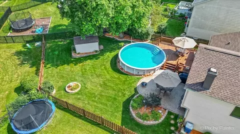 Exterior - 941 Millwood Dr, Bartlett, IL 60103 photo 5 of 11