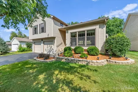 Exterior - 941 Millwood Dr, Bartlett, IL 60103 photo 2 of 11