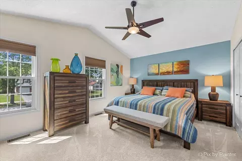 Bedroom - 941 Millwood Dr, Bartlett, IL 60103 photo 1 of 7