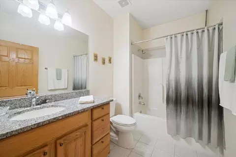 2620 Rolling Oaks Rd, Spring Grove, IL 60081 photo 20