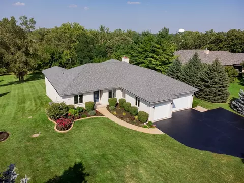2620 Rolling Oaks Rd, Spring Grove, IL 60081 photo 3