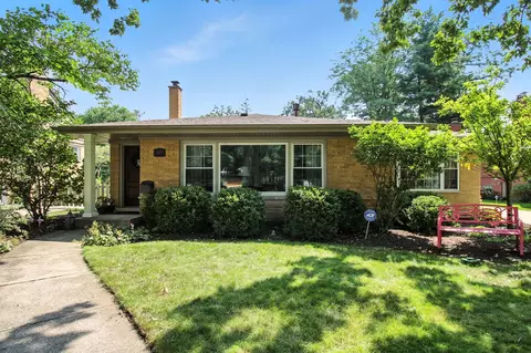917 N Brainard Ave, La Grange Park, IL 60526