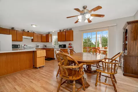 Dining - 1807 Sunset Ln, Morris, IL 60450 photo 1 of 2