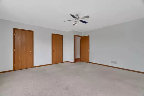 Bedroom - 1807 Sunset Ln, Morris, IL 60450 photo 6 of 6