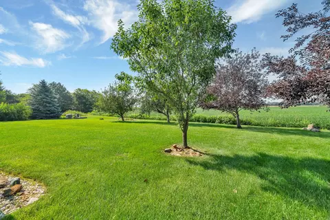 Exterior - 1807 Sunset Ln, Morris, IL 60450 photo 7 of 11