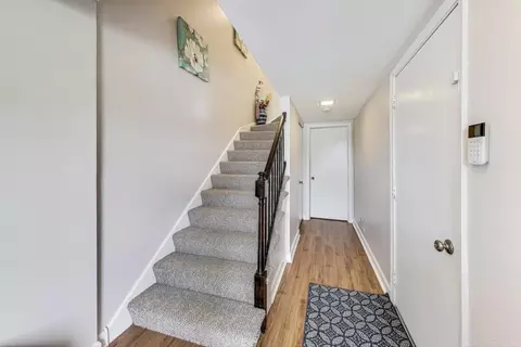Entry Way - 2067 Kettering Rd, Hoffman Estates, IL 60169 photo 1 of 1