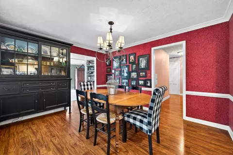 Dining - 17 Sunset Rd, Bloomington, IL 61701 photo 3 of 5
