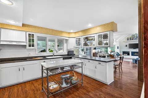 Kitchen - 17 Sunset Rd, Bloomington, IL 61701 photo 1 of 4