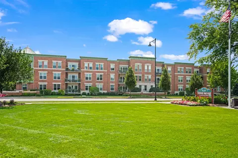 133 W Palatine Rd #107A, Palatine, IL 60067