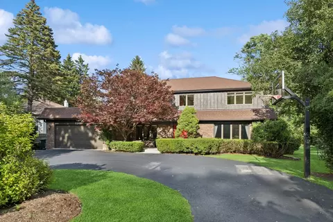 1201 Harms Rd, Glenview, IL 60025