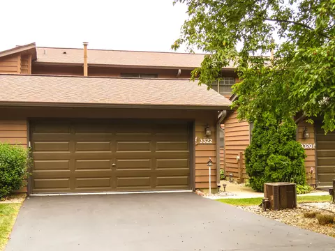 3322 Alethea Dr, Algonquin, IL 60102