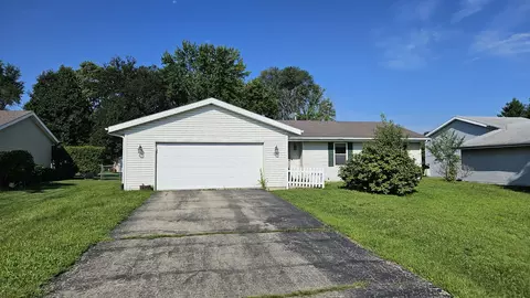 14126 Kirane Ct, South Beloit, IL 61080