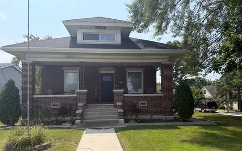 602 Mccarthy Rd, Lemont, IL 60439