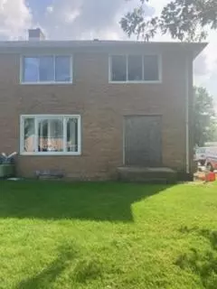 Exterior - 41 Mccarthy Rd, Park Forest, IL 60466 photo 3 of 4