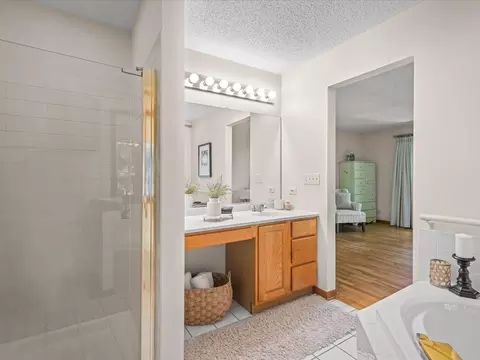 1646 Larchmont Rd, Davis, IL 61019 photo 23