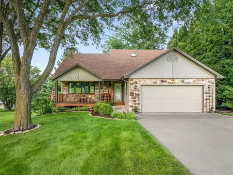 1646 Larchmont Rd, Davis, IL 61019 photo 2