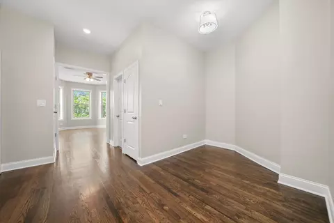 1759 E 72nd Pl, Chicago, IL 60649 photo 20