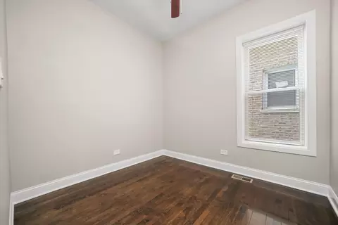 1759 E 72nd Pl, Chicago, IL 60649 photo 14