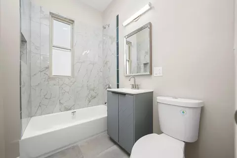 1759 E 72nd Pl, Chicago, IL 60649 photo 25