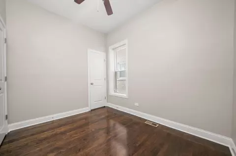 1759 E 72nd Pl, Chicago, IL 60649 photo 13