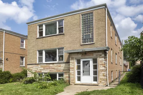 2914 W Touhy Ave, Chicago, IL 60645