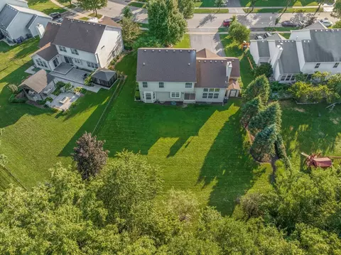 View/Area - 601 Rivers Edge Dr, Minooka, IL 60447 photo 2 of 6