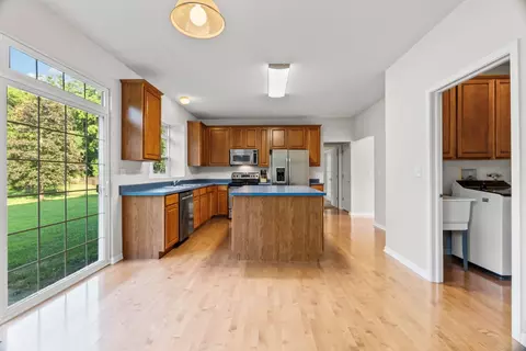 Kitchen - 601 Rivers Edge Dr, Minooka, IL 60447 photo 1 of 2