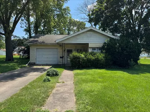 201 Elm St, Chatsworth, IL 60921