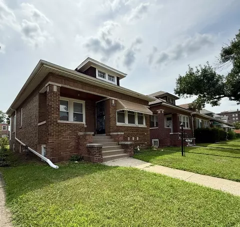 4843 W Haddon Ave, Chicago, IL 60651