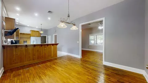617 E Main St, Arcola, IL 61910 photo 16