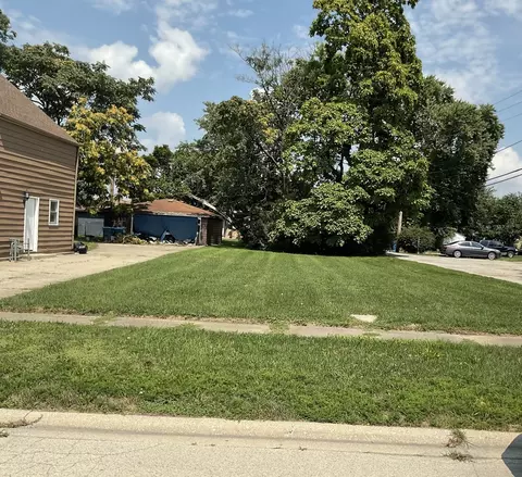 13 W 30th Pl, Steger, IL 60475 photo 3