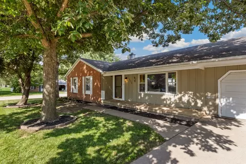 1230 Brigadoon Dr, Dixon, IL 61021