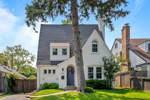 590 Broadview Ave, Highland Park, IL 60035