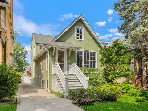 541 Woodbine Ave, Oak Park, IL 60302