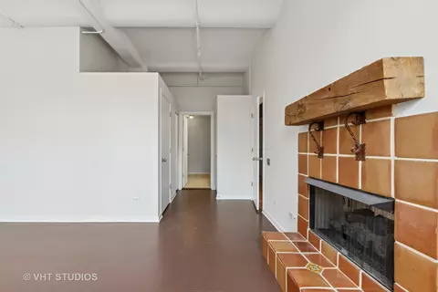 Living - 500 S Clinton St #710, Chicago, IL 60607 photo 8 of 8