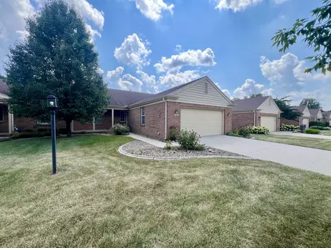 1405 Broadmoor Dr #1405, Champaign, IL 61821