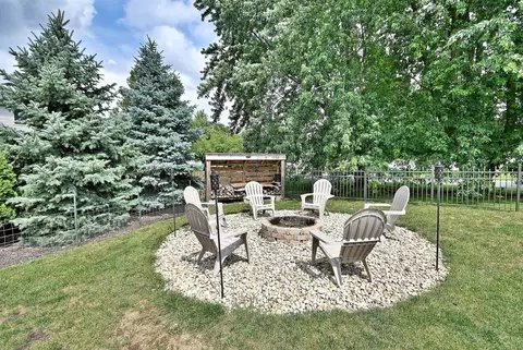 25044 Ambrose Rd, Plainfield, IL 60585 photo 4