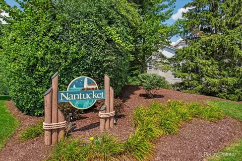 279 Snug Harbor Dr, Willowbrook, IL 60527 photo 24