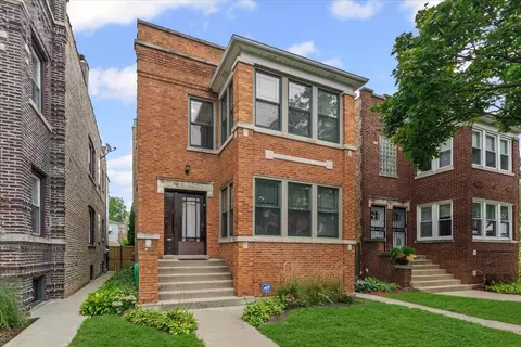 3853 N Spaulding Ave, Chicago, IL 60618
