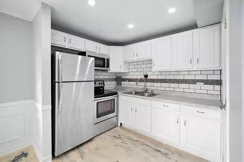 Kitchen - 2502 Algonquin Rd #2, Rolling Meadows, IL 60008 photo 1 of 1