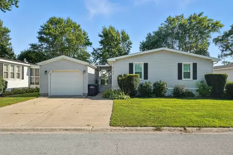 5193 Foxmoor Ave, Portage, IN 46368