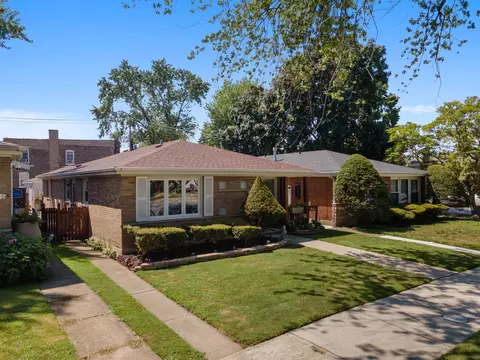 Exterior - 2839 E 130th St, Chicago, IL 60633 photo 3 of 3