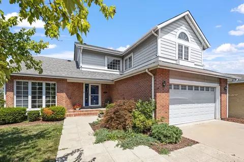 9044 Walnut Ave, Franklin Park, IL 60131