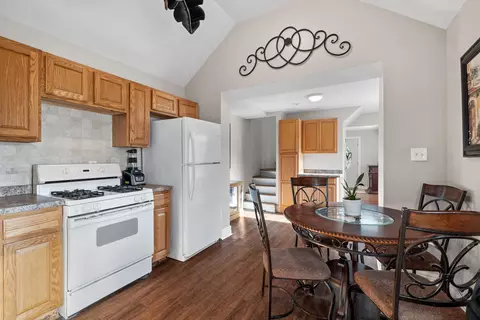 600 Bruce Rd, Lockport, IL 60441 photo 9