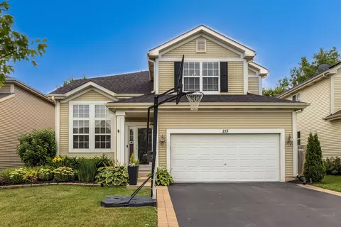 213 S Cornerstone Dr, Volo, IL 60020