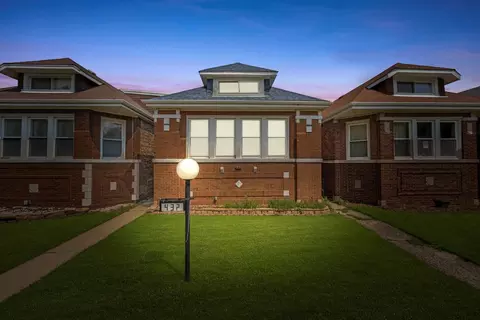 Exterior - 432 E 88th St, Chicago, IL 60619 photo 2 of 6