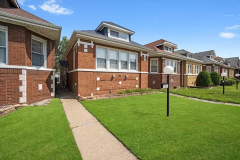 Exterior - 432 E 88th St, Chicago, IL 60619 photo 3 of 6