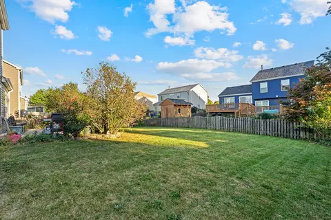 577 Greystone Ln, Bolingbrook, IL 60440 photo 36