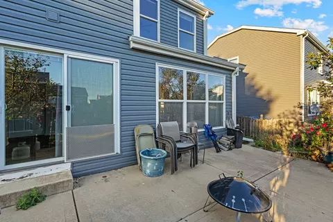 577 Greystone Ln, Bolingbrook, IL 60440 photo 41