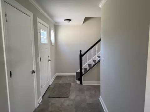 Entry Way - 425 Northlake Rd, Lakemoor, IL 60051 photo 1 of 1